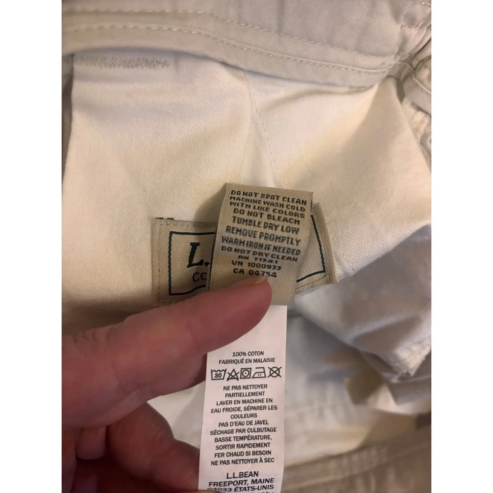 L.L. Bean Mens Khaki Cargo Pants Comfort Waist Size 38 Relaxed Fit Cotton
